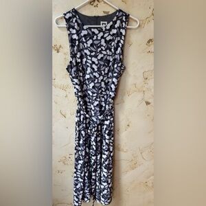 Anne Klein Sleeveless Dress Size 10 Black Gray White Abstract Floral EUC Summer